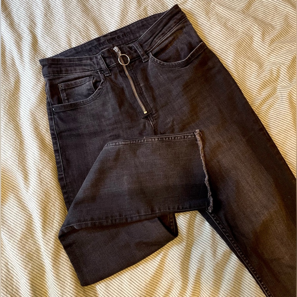 Women’s straight jeans